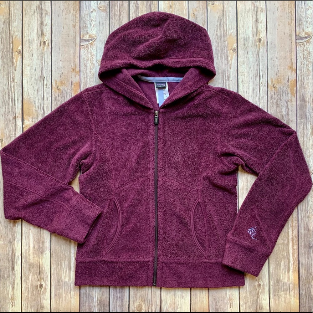 Women’s Patagonia light Fleece full zip hoodie